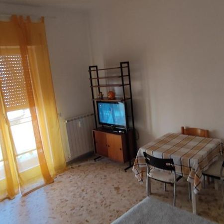 Sweet Home In Ostia Luaran gambar
