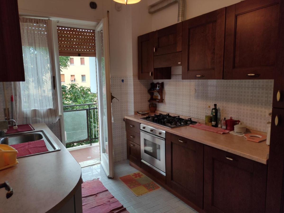 Sweet Home In Ostia Luaran gambar