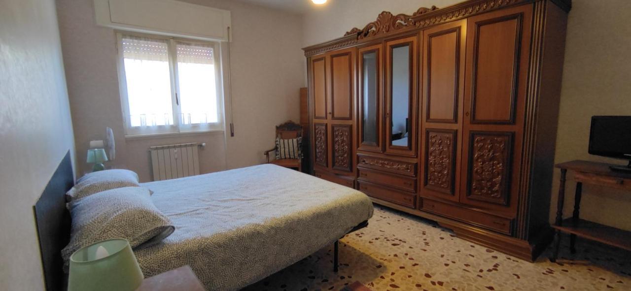 Sweet Home In Ostia Luaran gambar